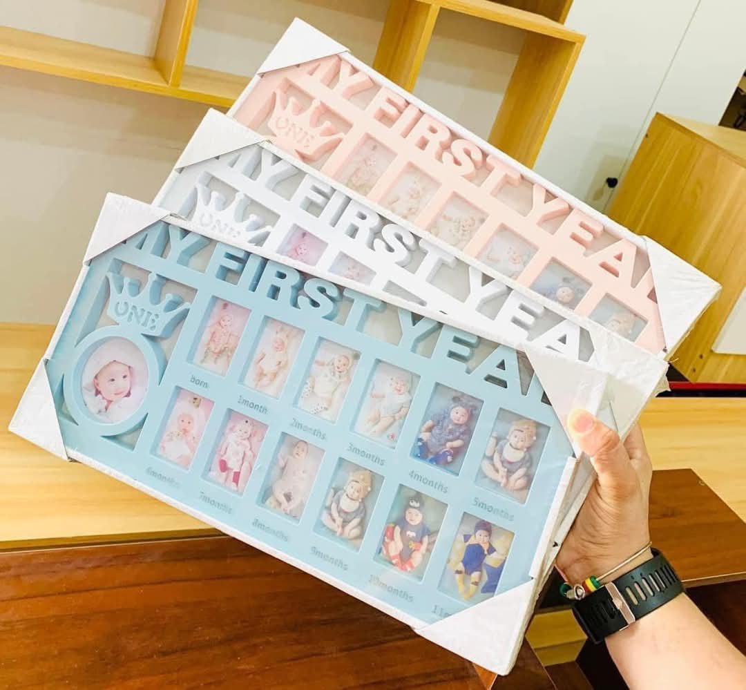 Crown first year photo frame
