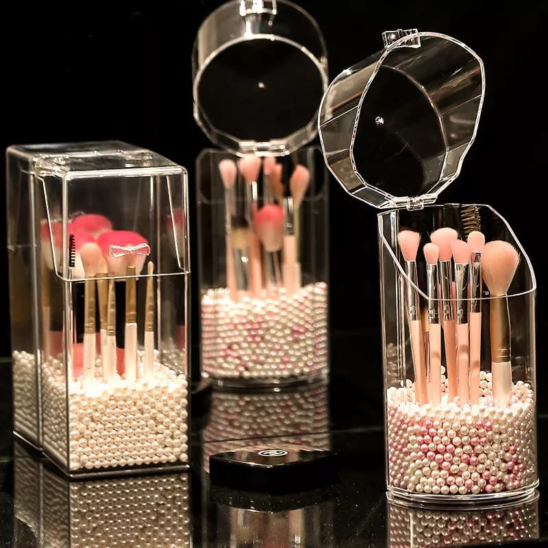 Acrylic brush holder with pearls