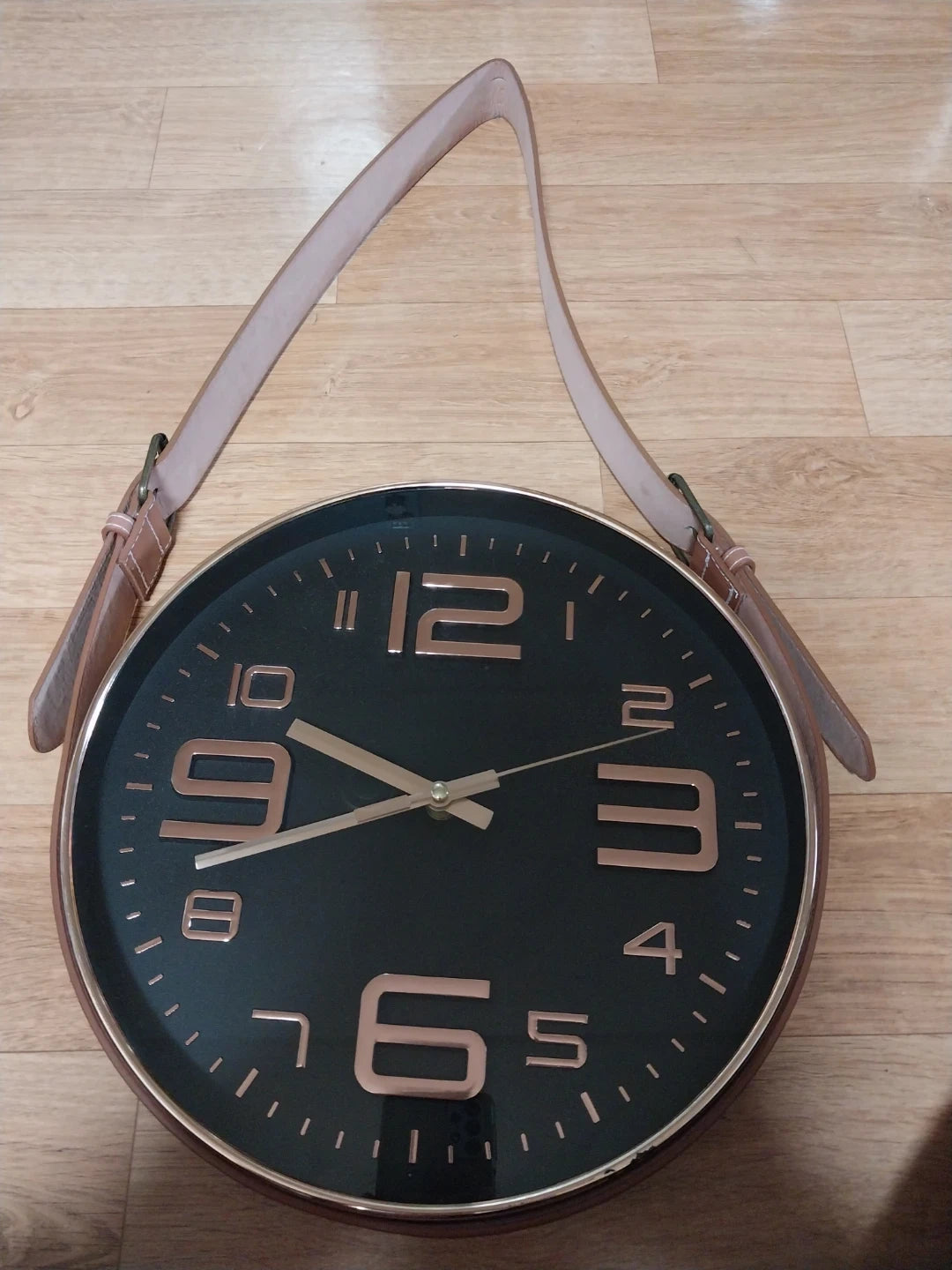 Leather belt modern living room wall clock