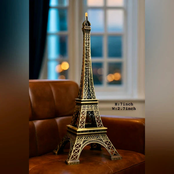 Metal Eiffel tower decoration