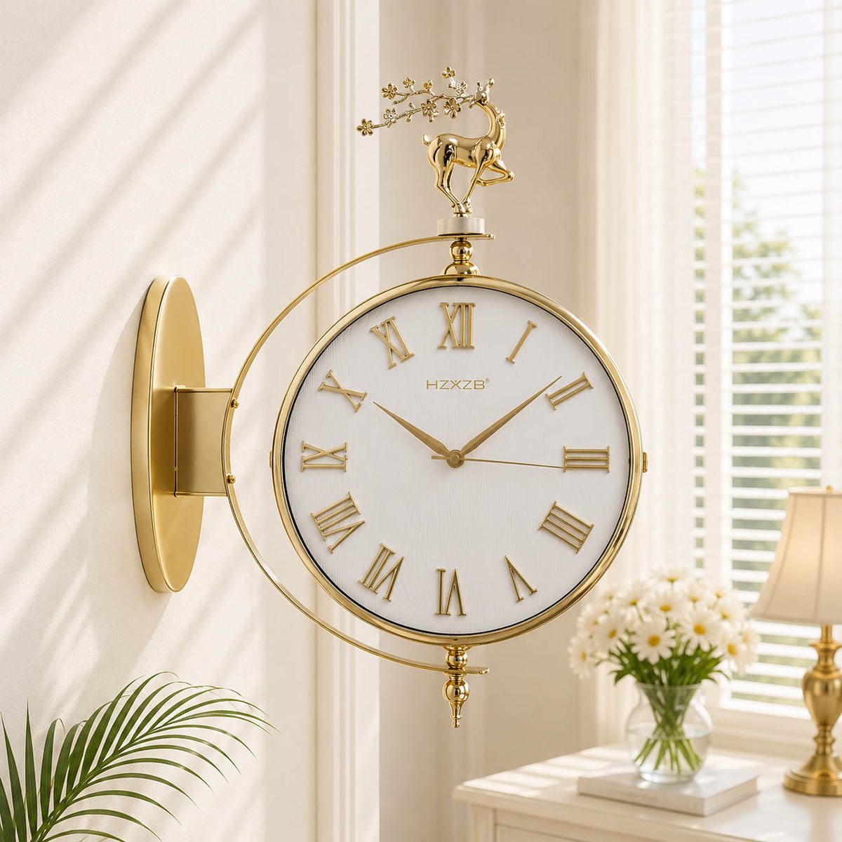 Nordic Markhor design station clock