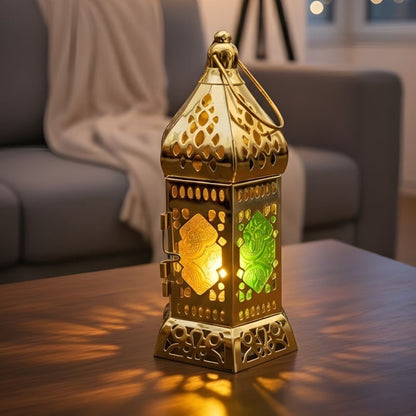 Metal lantern hanging decoration