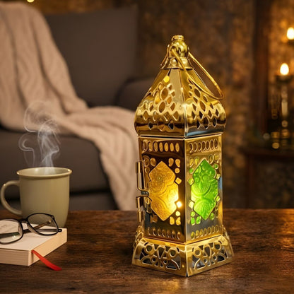 Metal lantern hanging decoration