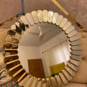 Wall decorative Mirror (20 inches)